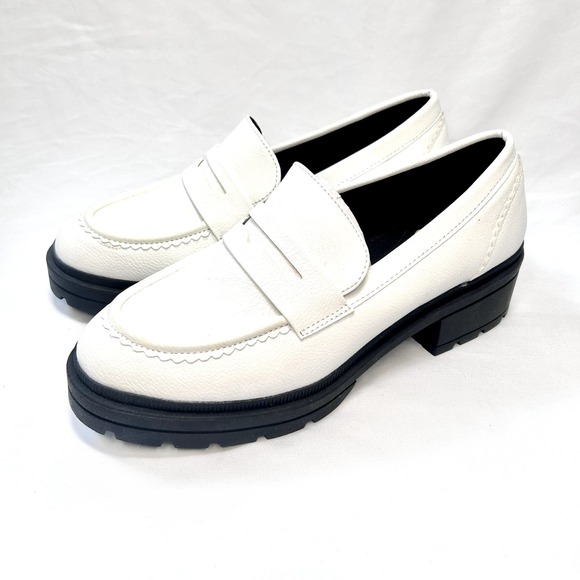 Women's Imea White Loafer Rocket Dog Size 10 Brand New In Box - Picture 2 of 8
